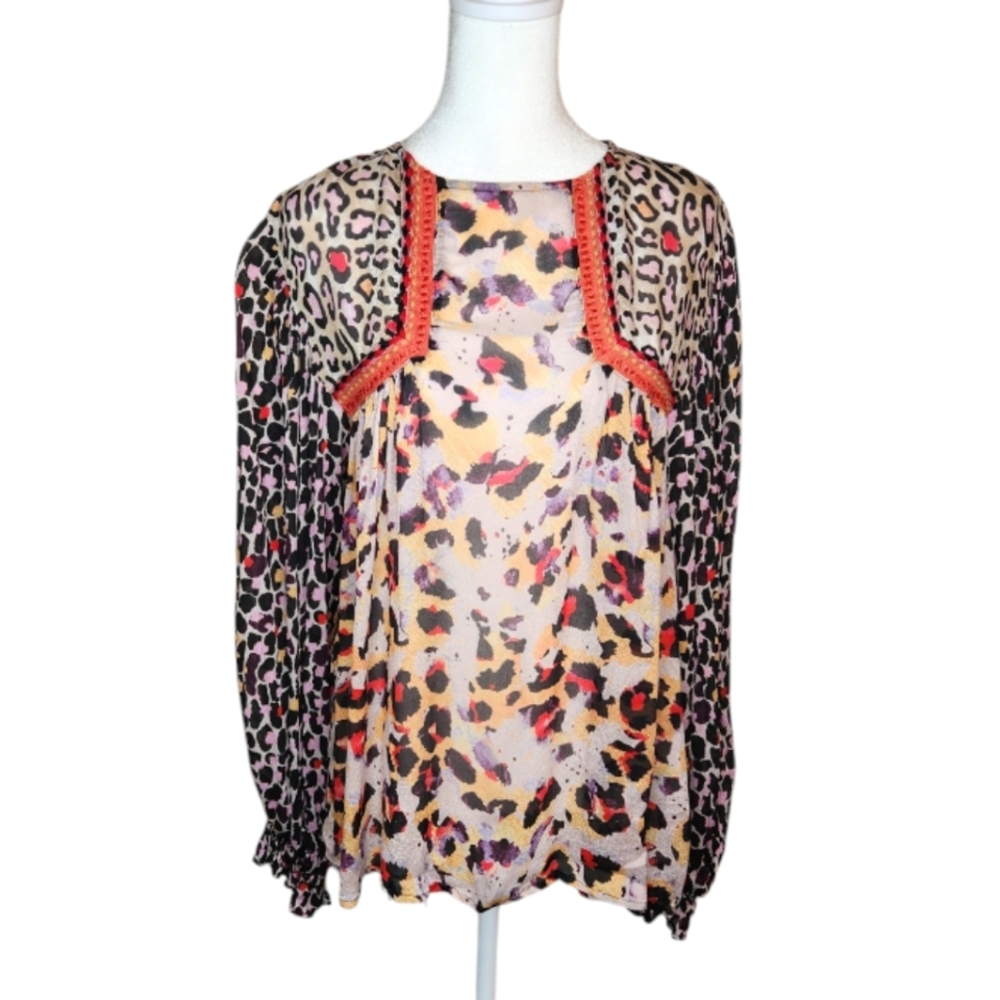 Blank London Joelle Leopard Peasant Top Size Small